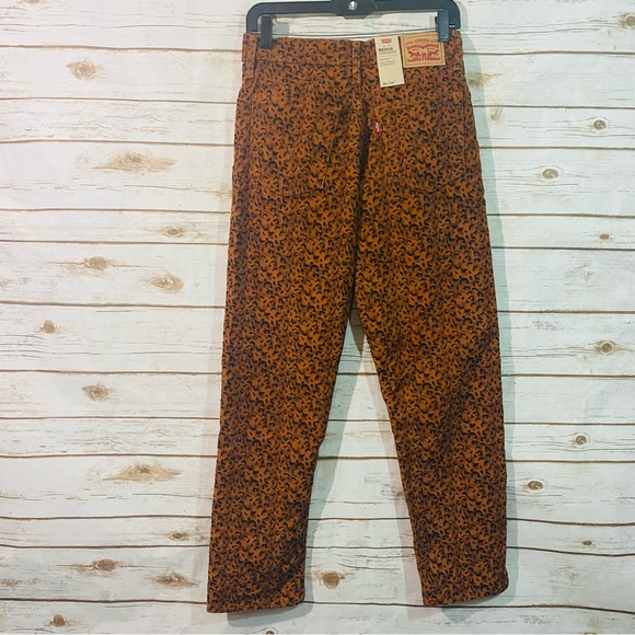 Levi’s Scratchy Leopard Ginger Wedgie Straight Corduroy Jeans Size 28 NWT - Picture 7 of 10